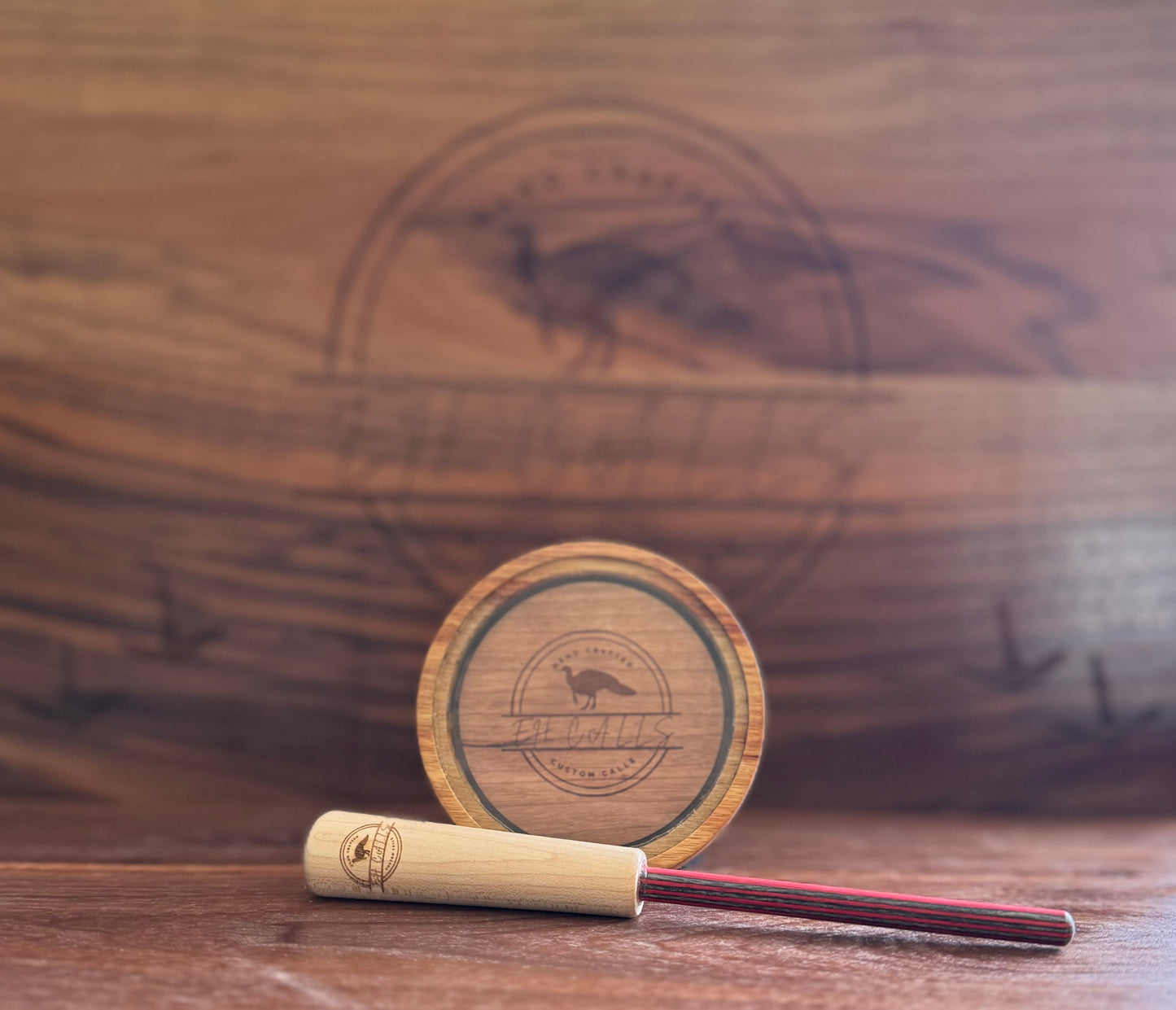 Canarywood pot, glass over wood